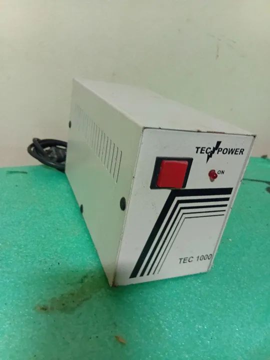 Old Tec Power Tec 1000 Voltage Stabilizer64751037521281122