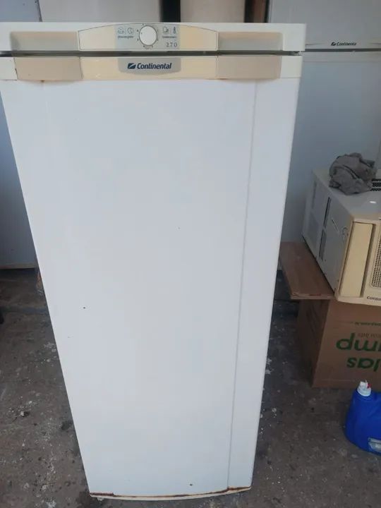GELADEIRA UMA PORTA CONTINENTAL FUCIONANDO PERFEITAMENTE 