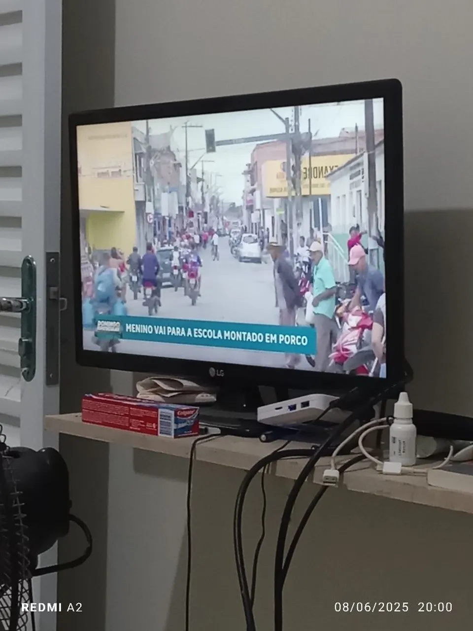 TV LG tela plana