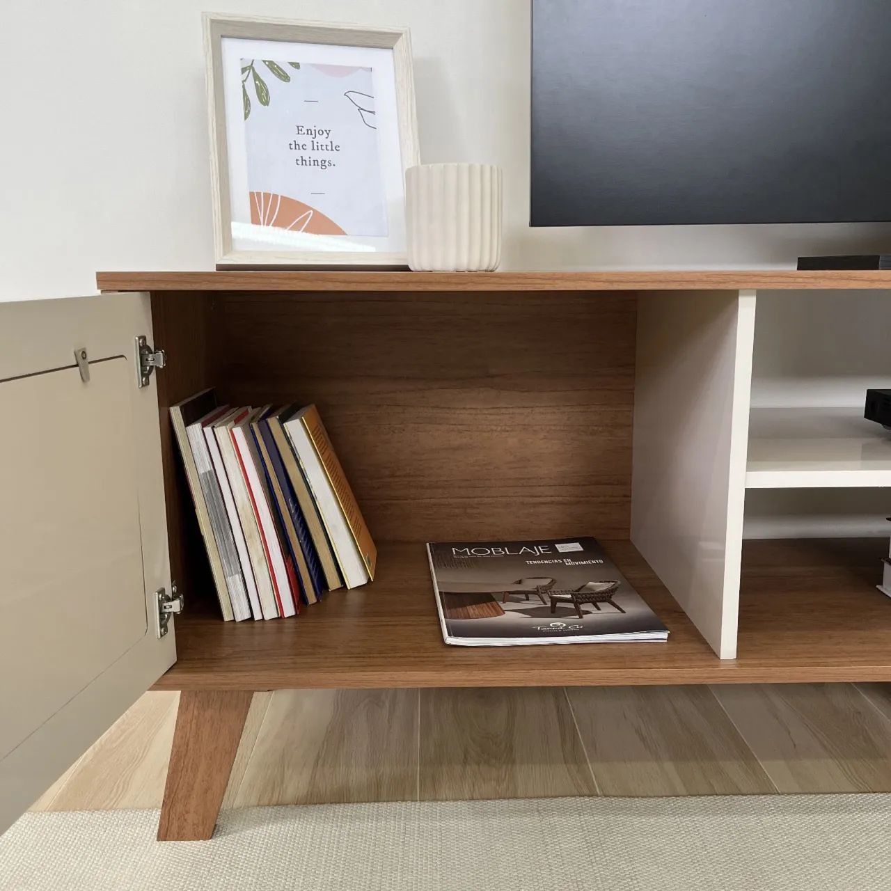 Rack Charlotte para Tv até 75 Polegadas 1,80m de Largura Produto Novo  - Foto 4