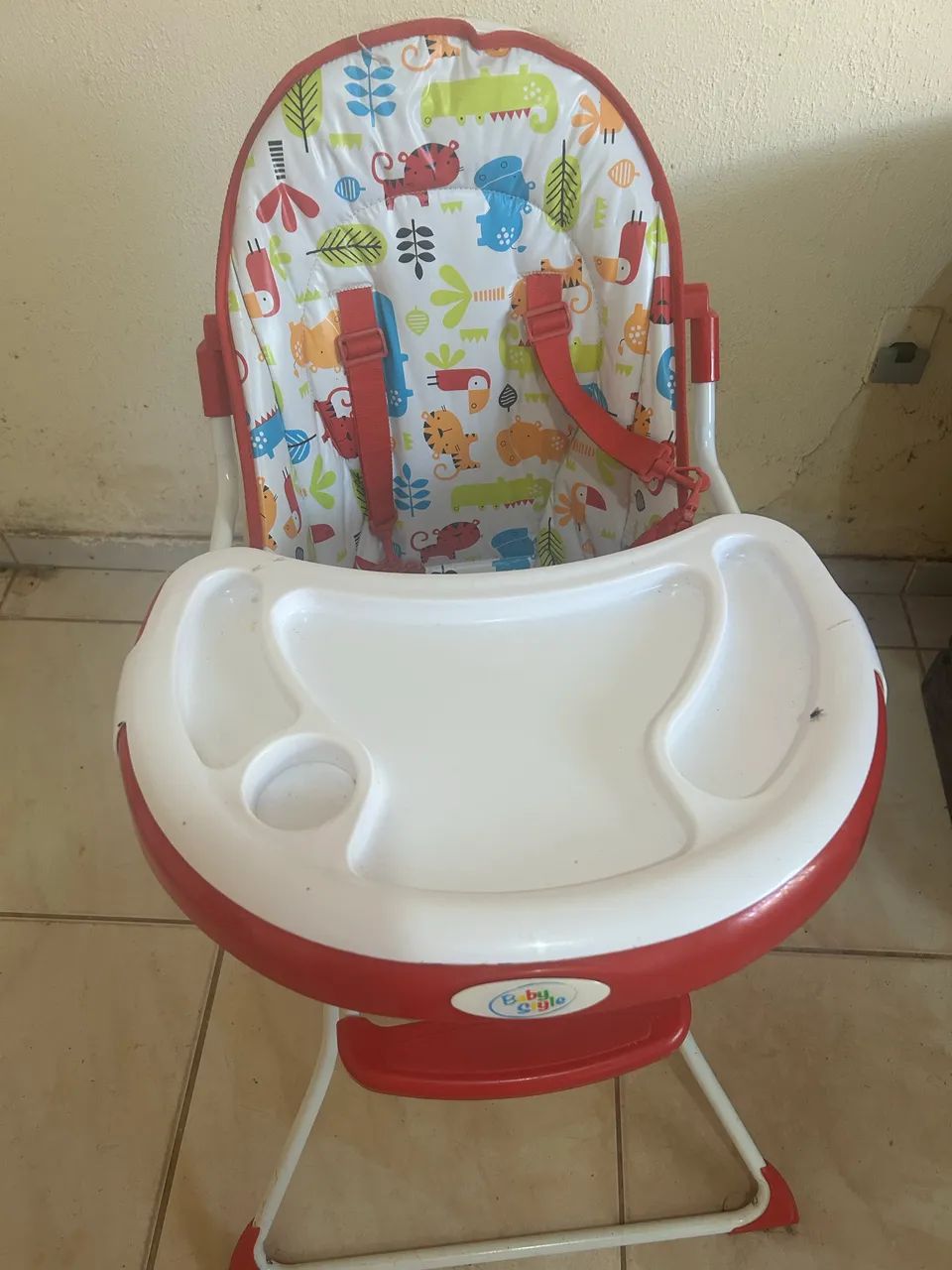 Cadeirinha de alimentação 