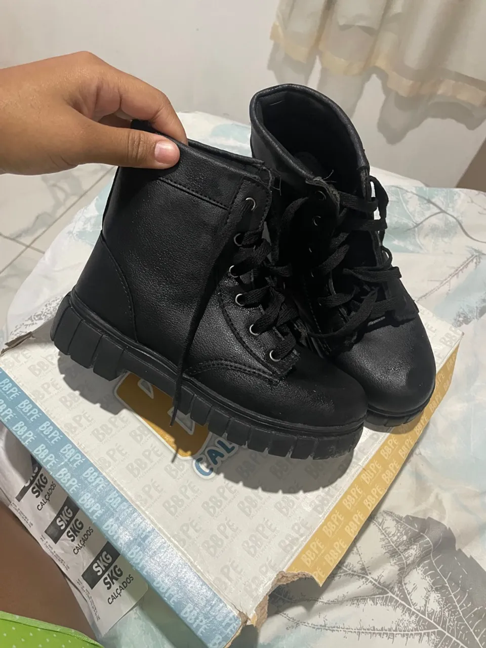 Bota infantil preta 32