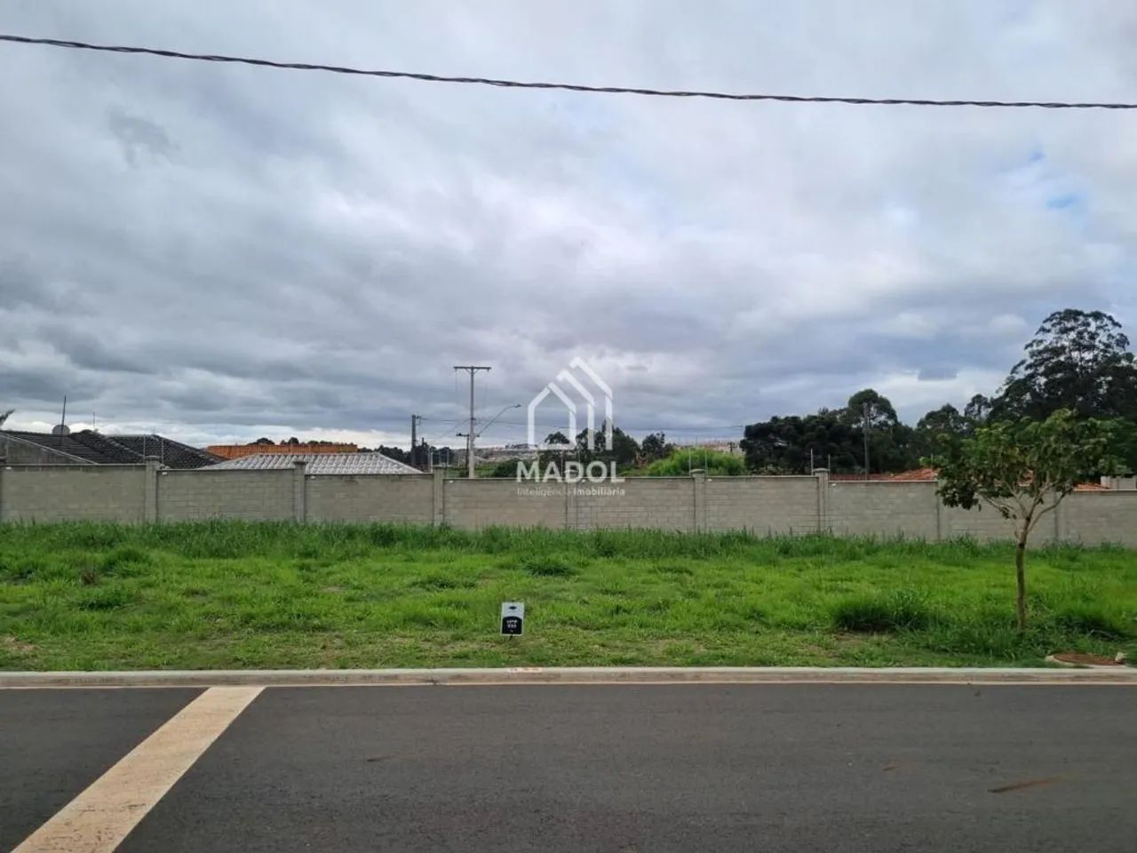 Terreno à venda, 261 m² por R$ 240.000 - Uvaranas - Ponta Grossa/PR