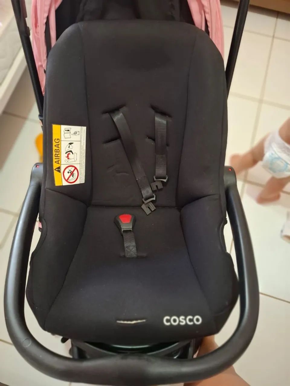 Carrinho de bebê+ bebê conforto  - Foto 4