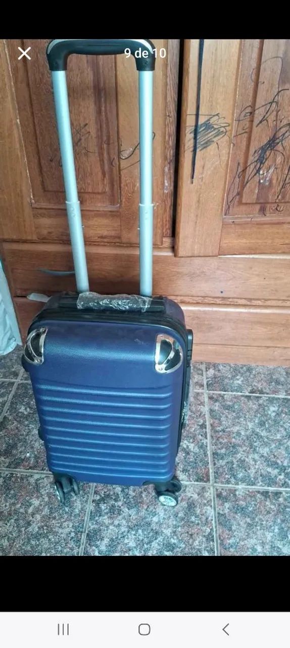 Mala de Viagem Preta com Rodinhas 8 kilos  - Foto 2