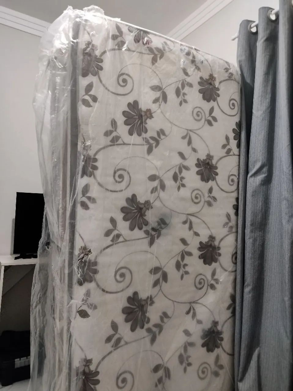 Vendo cama box conjugado de solteiro, marca Ortobom.  - Foto 2