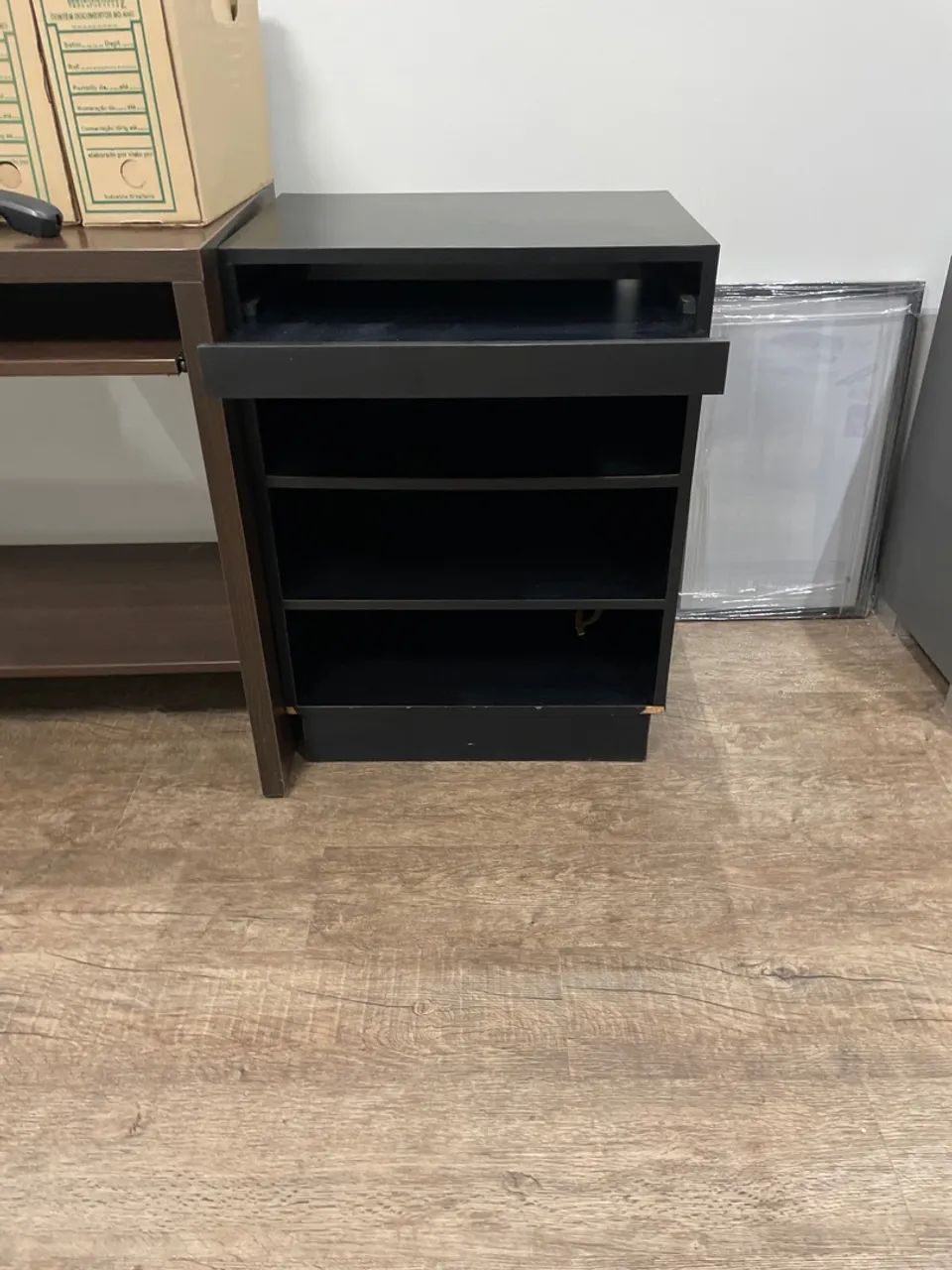 Mesa de Escritório em Madeira própria para computador 