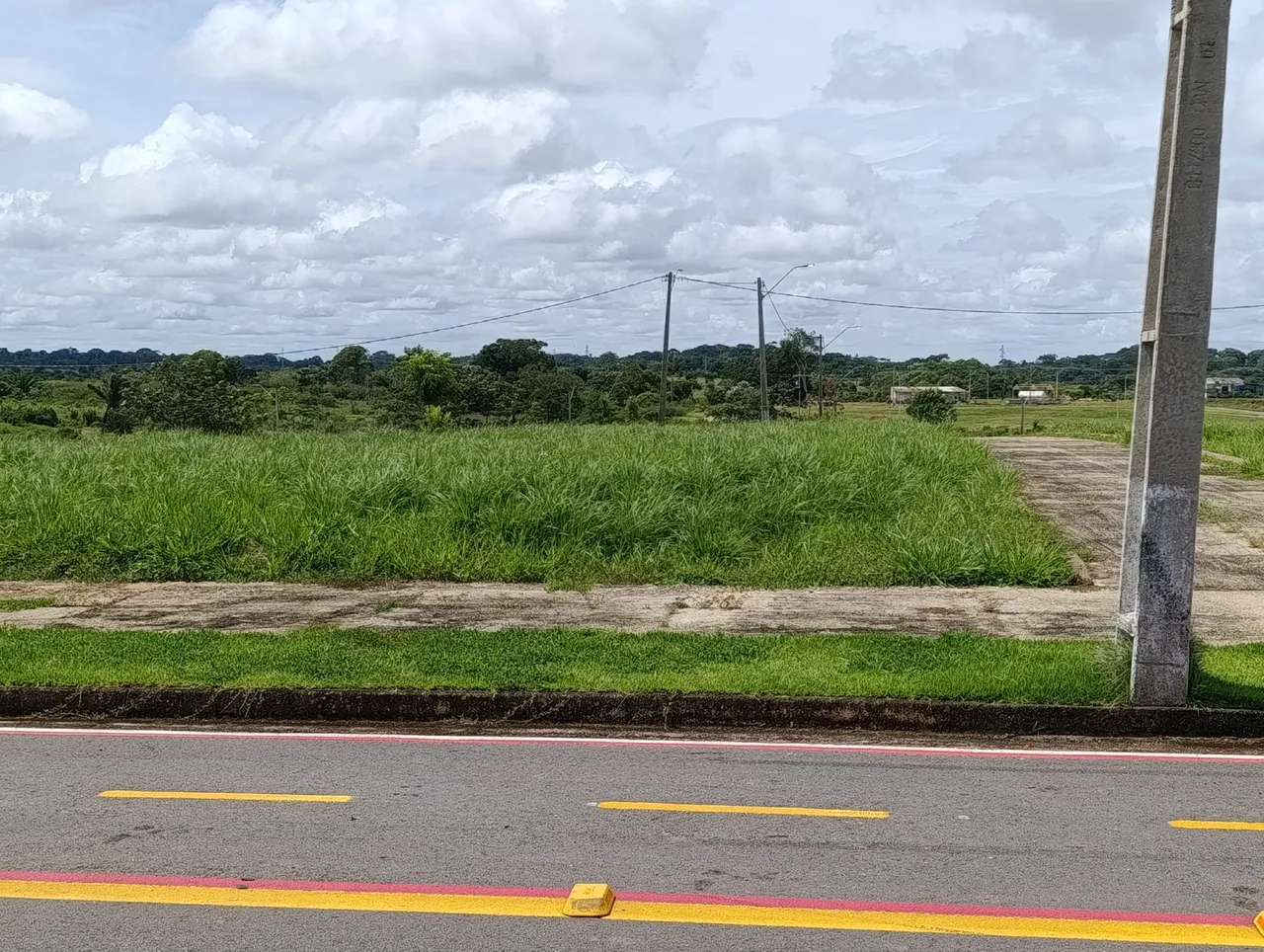 Terreno em frente o Alfaville