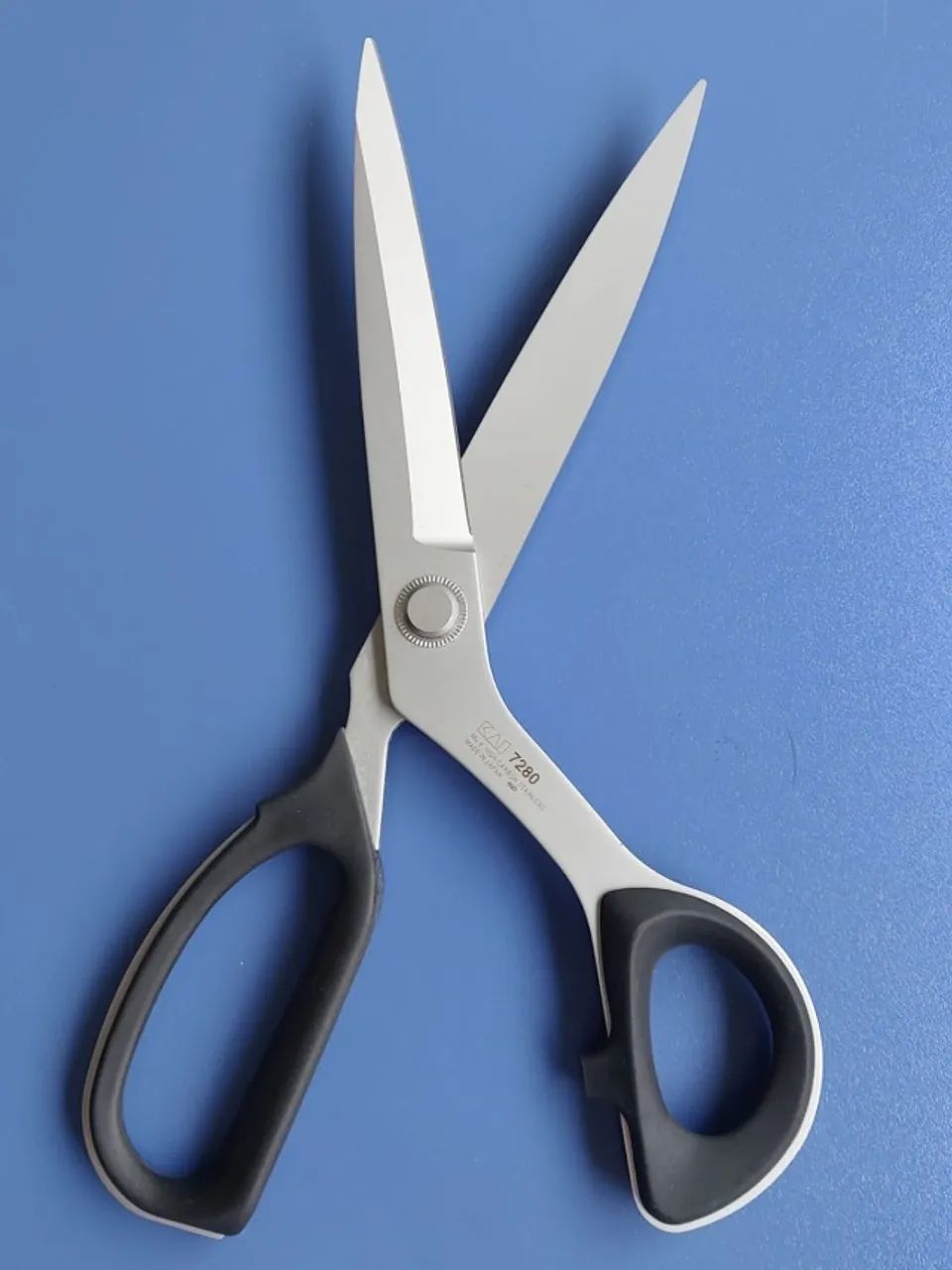 Tesoura de Fibra de Carbono Importada