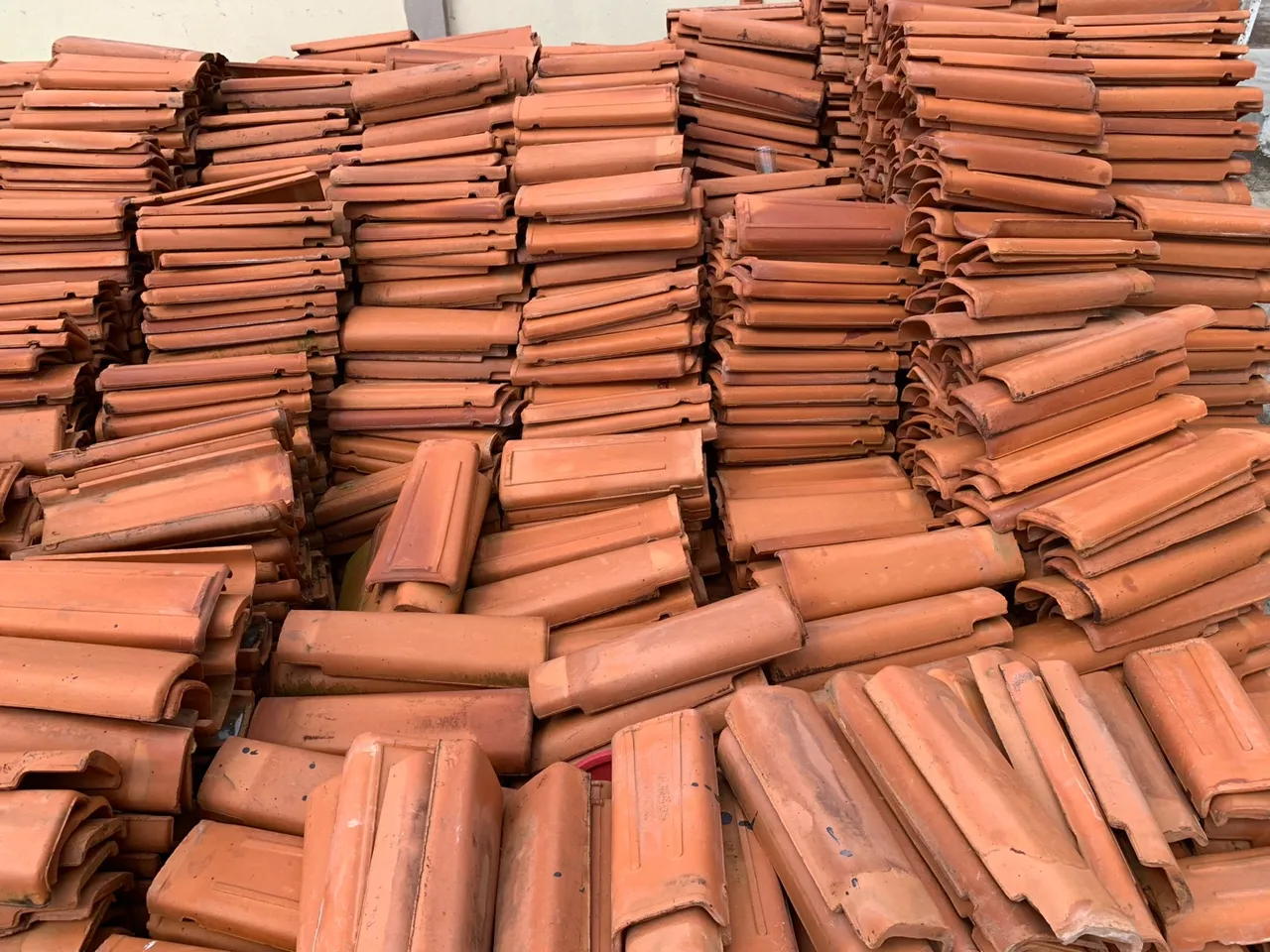3.000 unidades deTelhas de Cerâmica para Construção