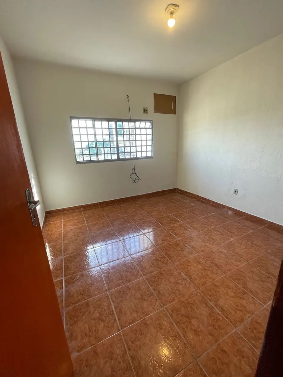 Aluga-se Casa na Av. Miguel Sutil - próximo à trincheira da av. Jurumirim - Foto 4