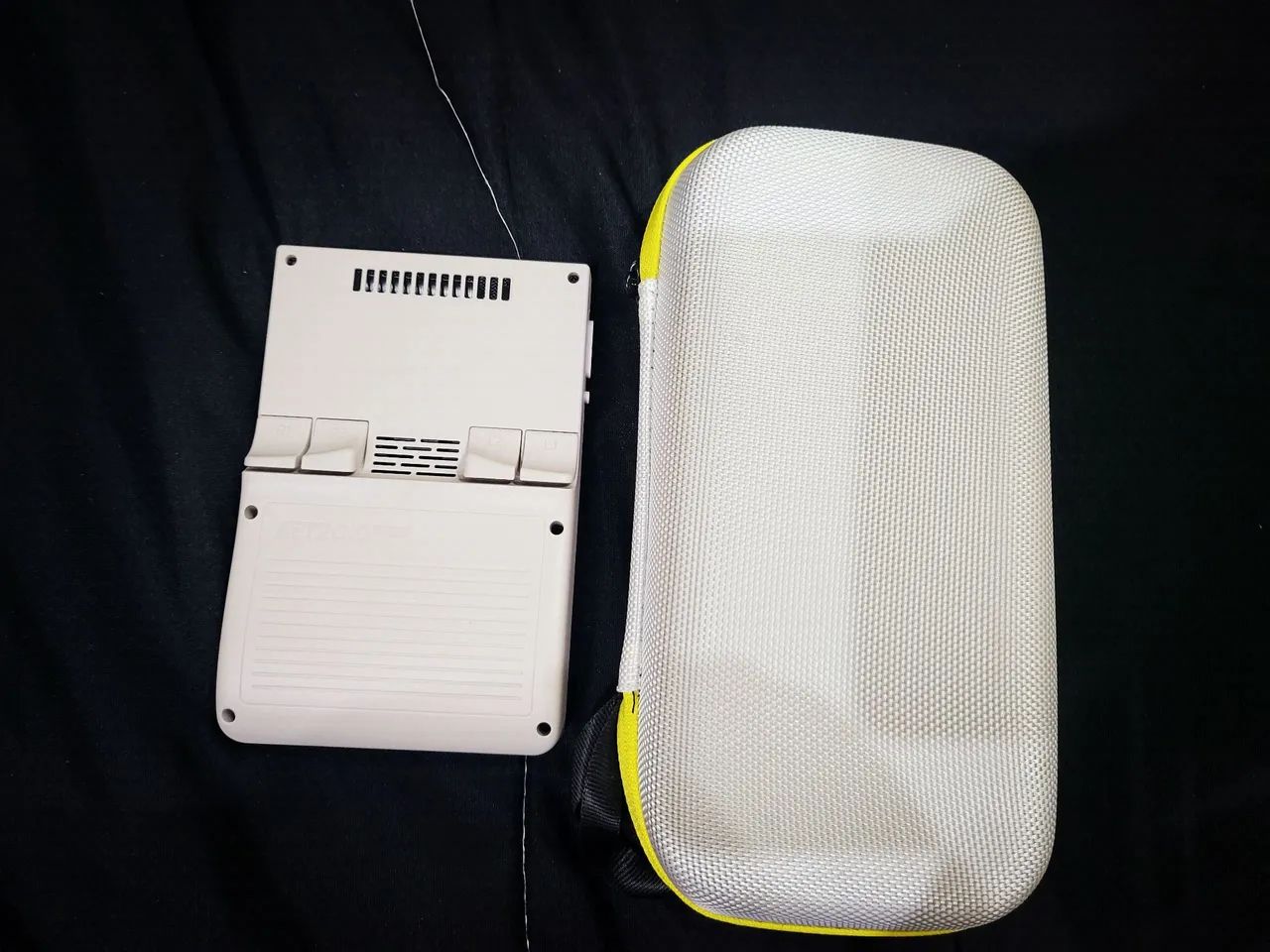 Super console portátil Retroid Pocket Classic Android Roda Ps1 PSP GBA Snes MD - Foto 3