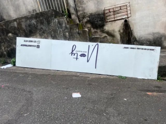 Placa de ACM Branca 