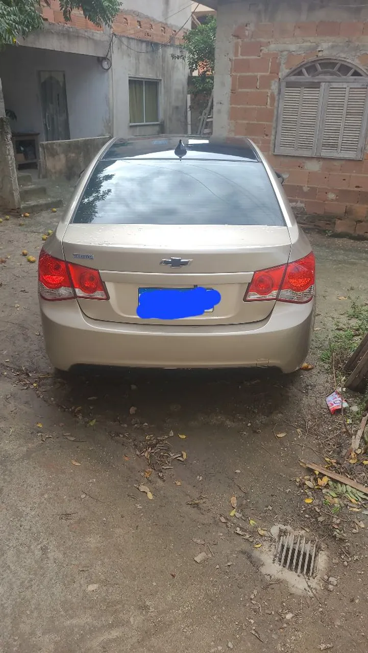 Vendo e aceito troca por carro mais barato.
