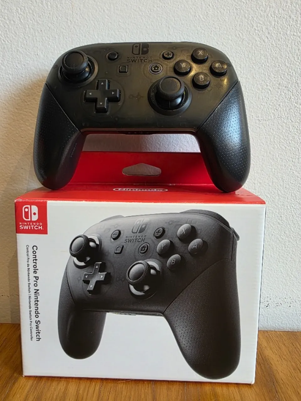 Controle Nintendo Switch Pro Controller
