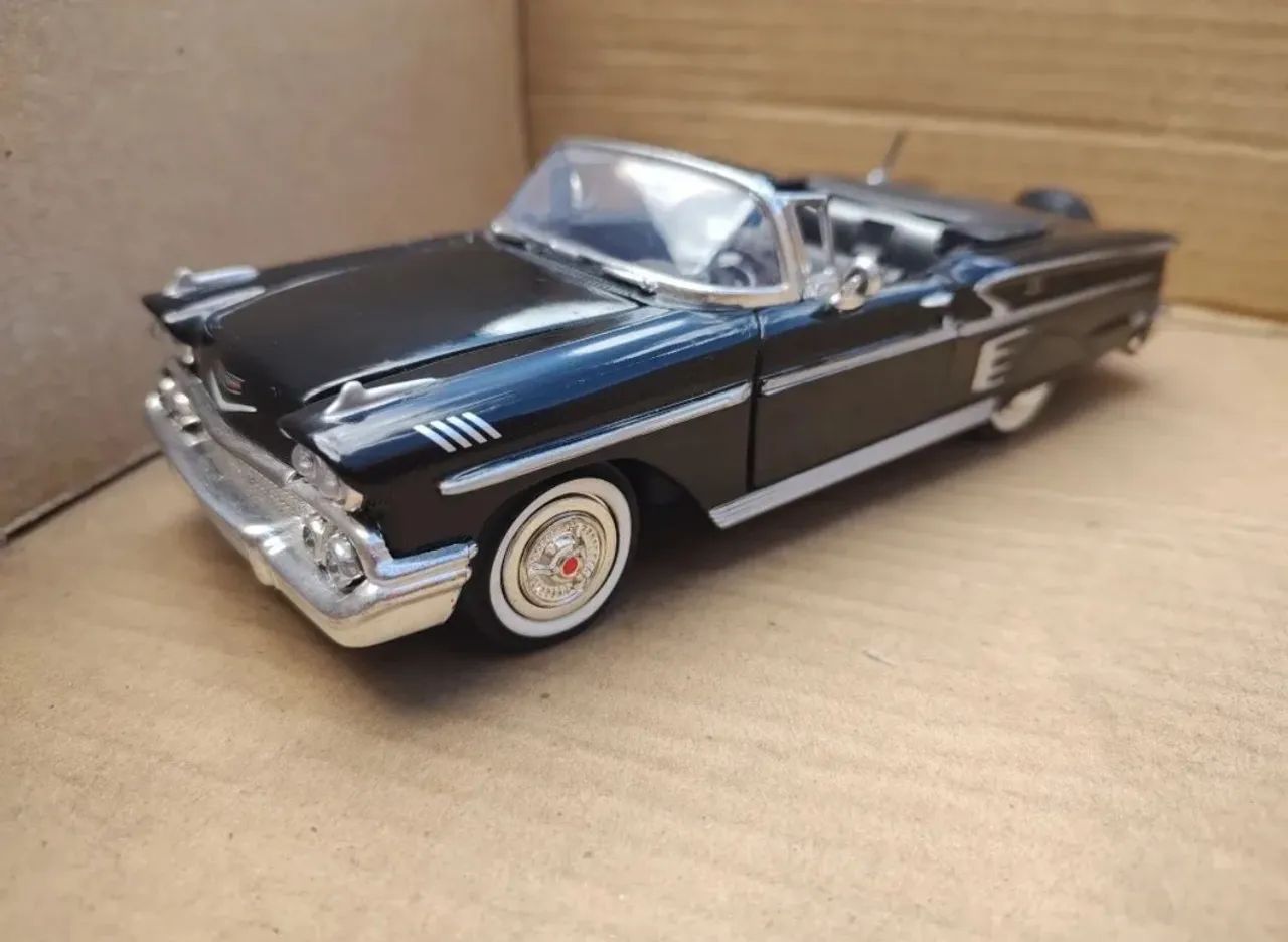Chevrolet Impala 1958 1/24 Motormax 