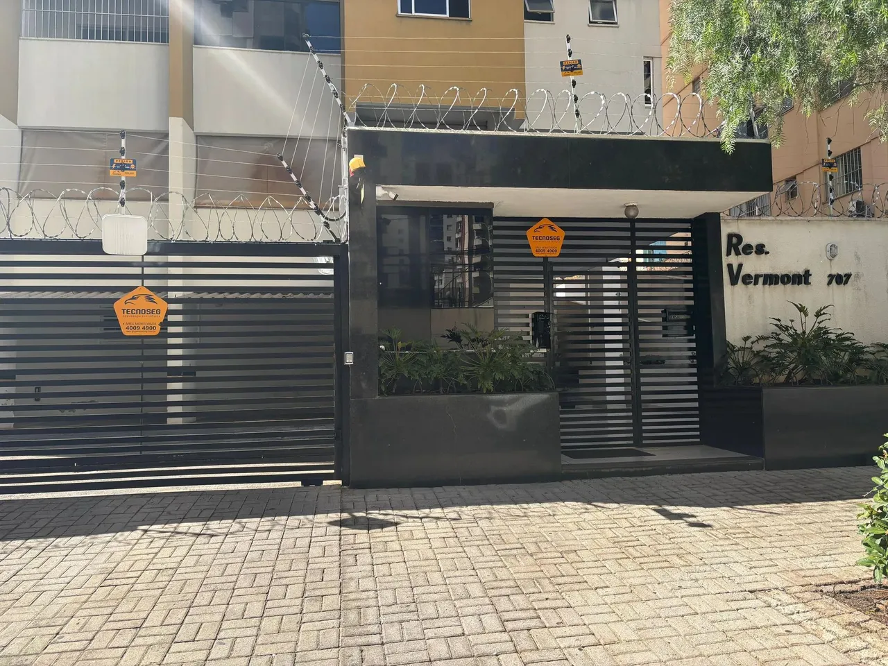 Apartamento com 3 dormitórios à venda, 77 m²- Setor Bela Vista - Goiânia/GO