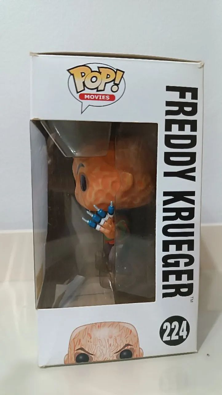 Funko Pop Freddy Krueger 226 (seringas) Hot Topic Exclusive  - Foto 2