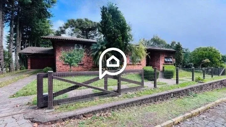 Casa em condomínio fechado