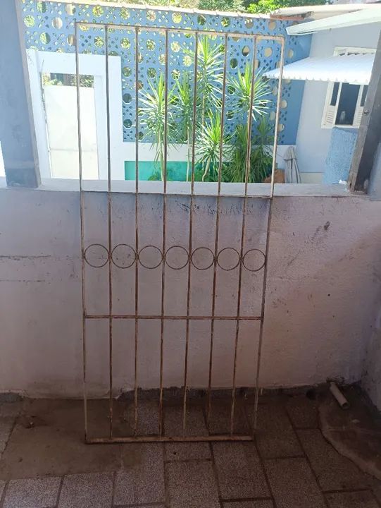 22 Grades de ferro - ótimo estado