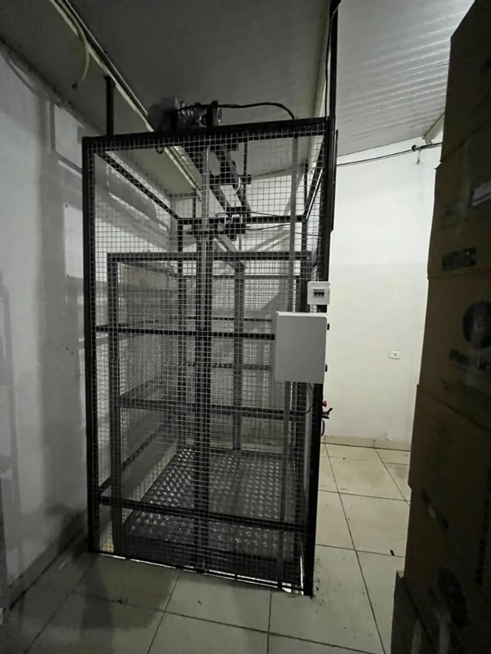 Elevadores e monta cargas - Foto 4