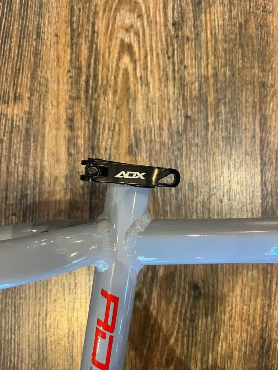Quadro Audax ADX 100 Mtb Boost Tapered Cinza  - Foto 4