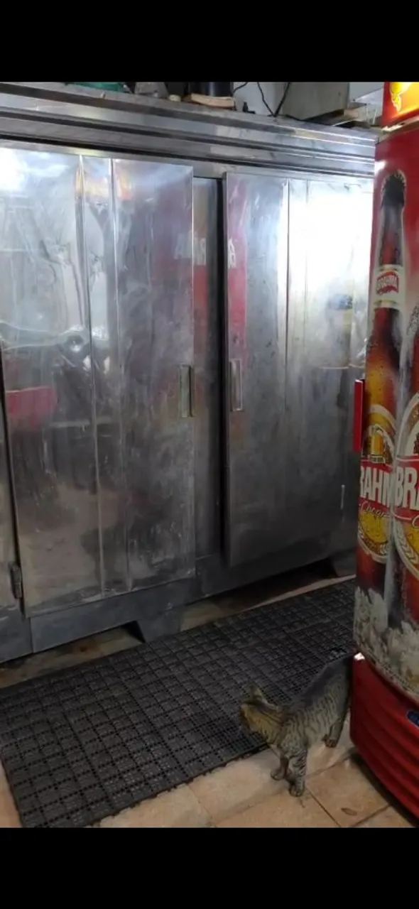 Vendo câmera fria. 3 portas, 4 900 aceito cartão de cré<br>Olá, sim. Vendo câmera fria. Vendo