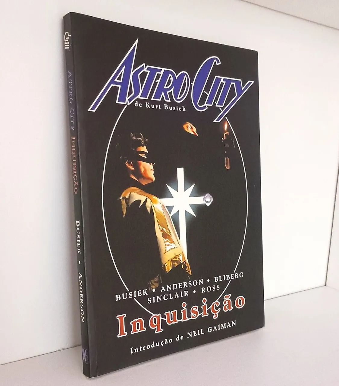 hq astro city inquisição wildstorm devir dc comics vertigo geek kurt busiek sinclair ross - Foto 3