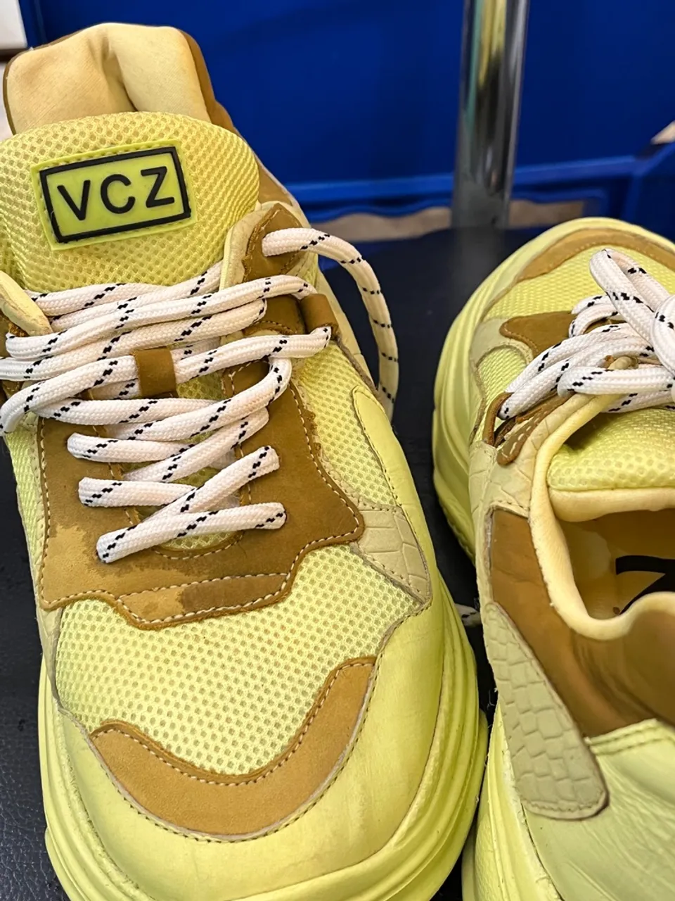 Tênis Amarelo VCZ - Tamanho 36