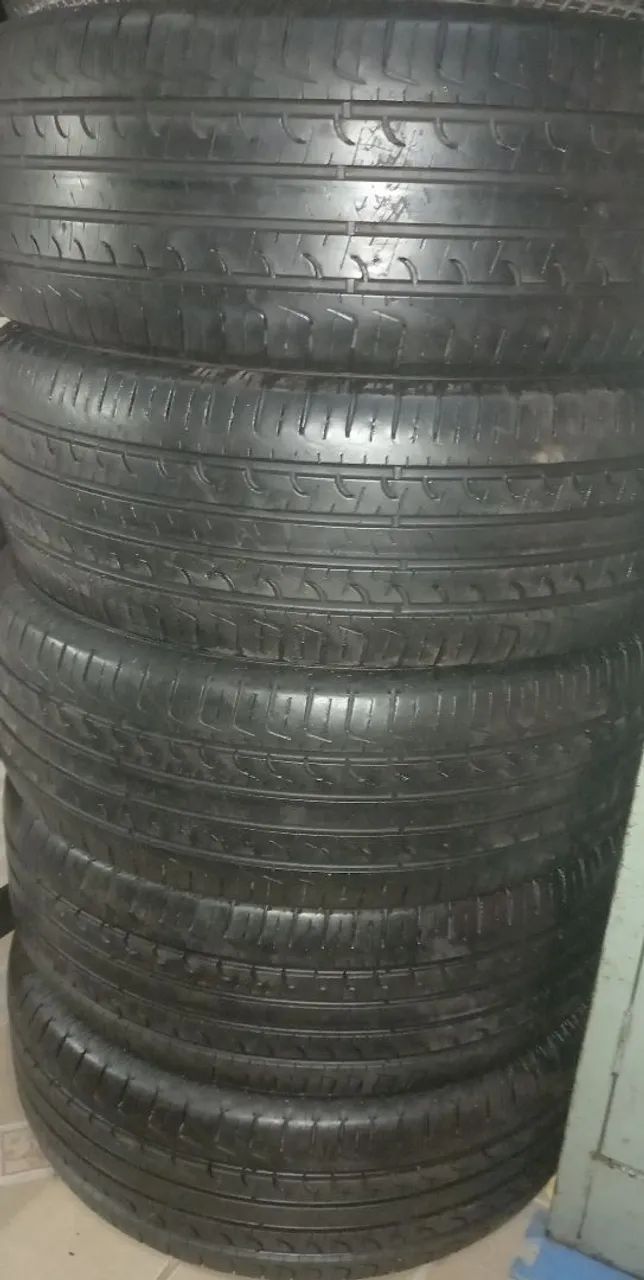 Pneu Goodyear 205/55 aro 17 Seminovo 