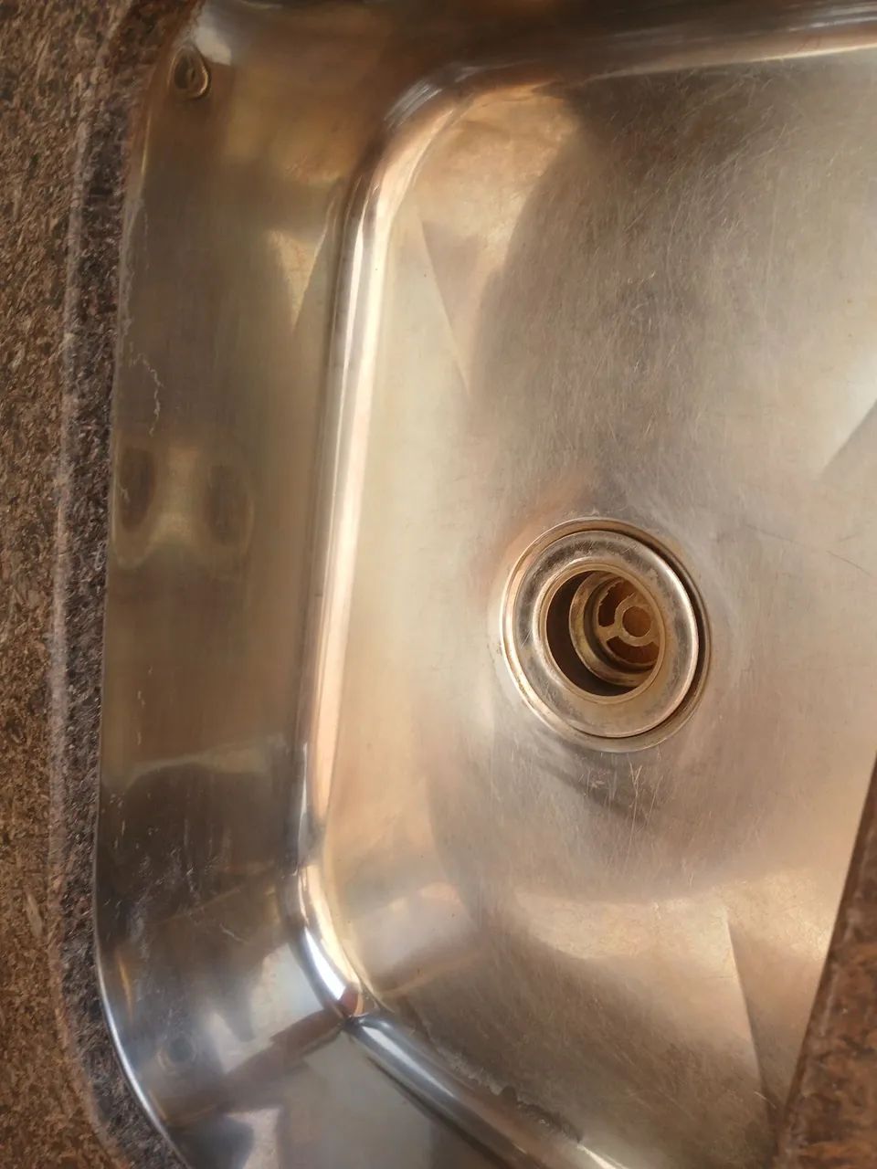 Pia em granito de 1m x 0,60  cuba em aço inox - Foto 2