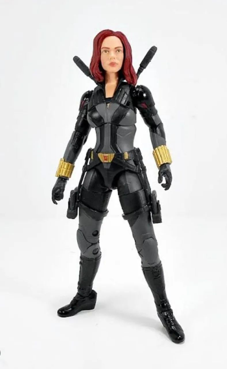 Action figure viuva negra marvel legends 