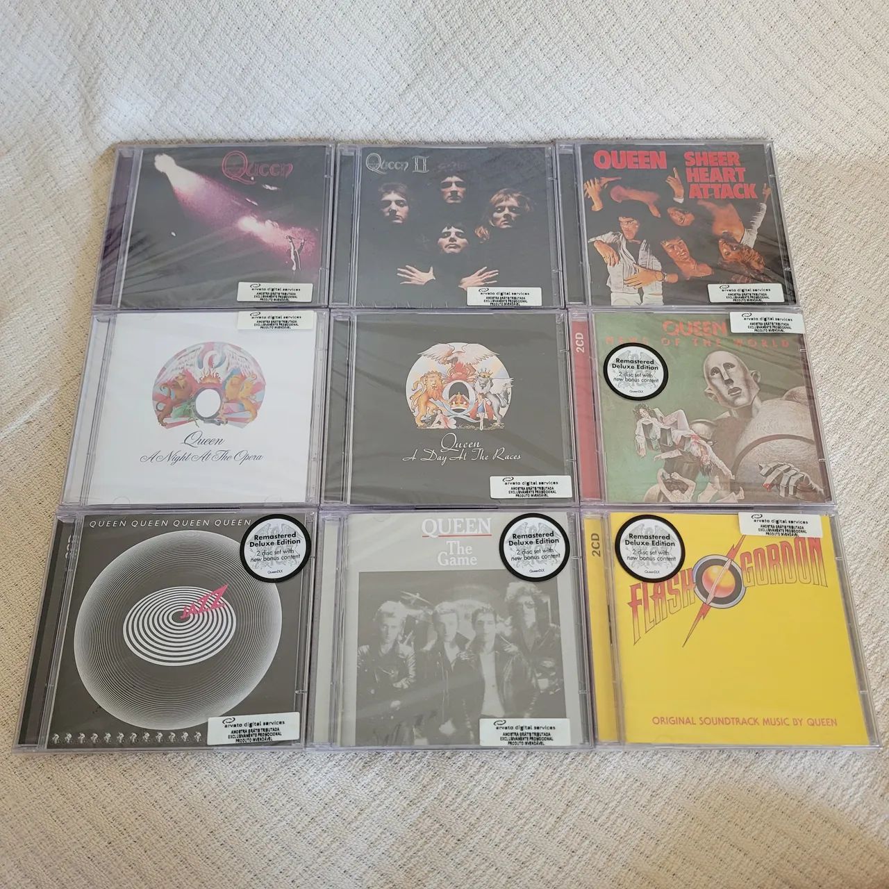 Queen Coleção Completa 15 Álbuns Remasterizados LACRADOS + brindes