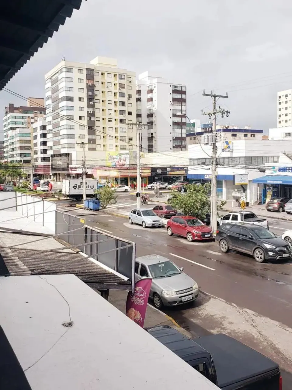 Sala Comercial para Locação Anual no Centro de Capão da Canoa.