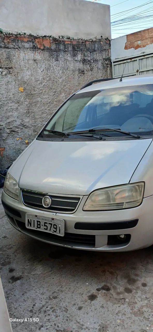 Vendo carro Fiat ideia . - Foto 3