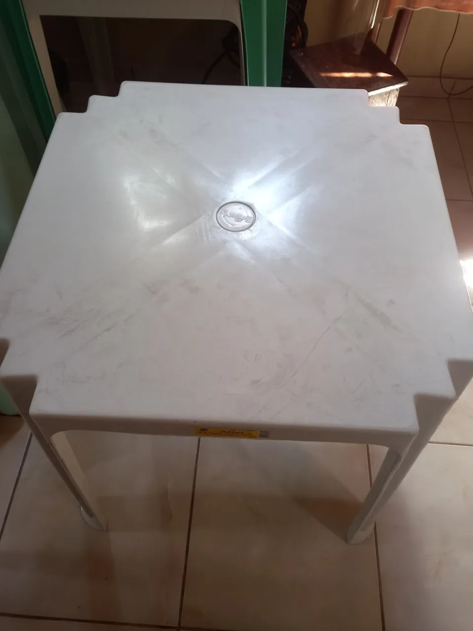 Mesa de plástico novas 110
