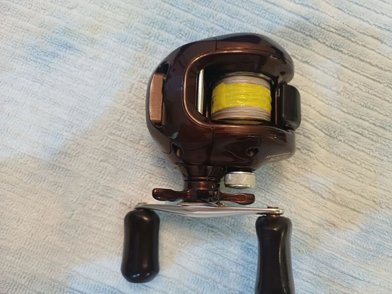Carretilha shimano Scorpion 1001 svs