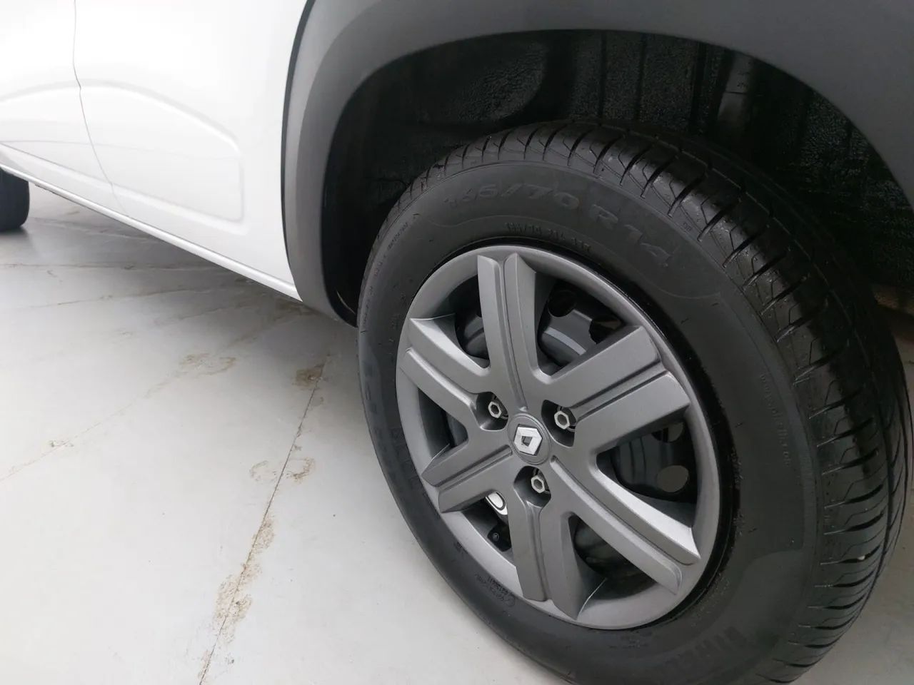Renault Kwid 1.0 Zen, foto 12 de 18