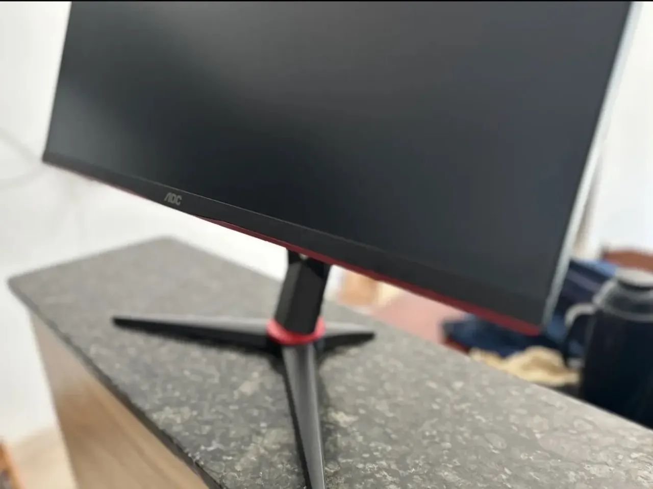Monitor Gamer AOC Hero 27 Full HD 144Hz IPS - Foto 4