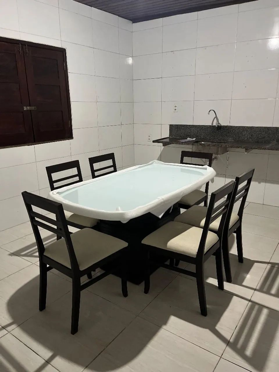 Mesa 6 cadeiras 