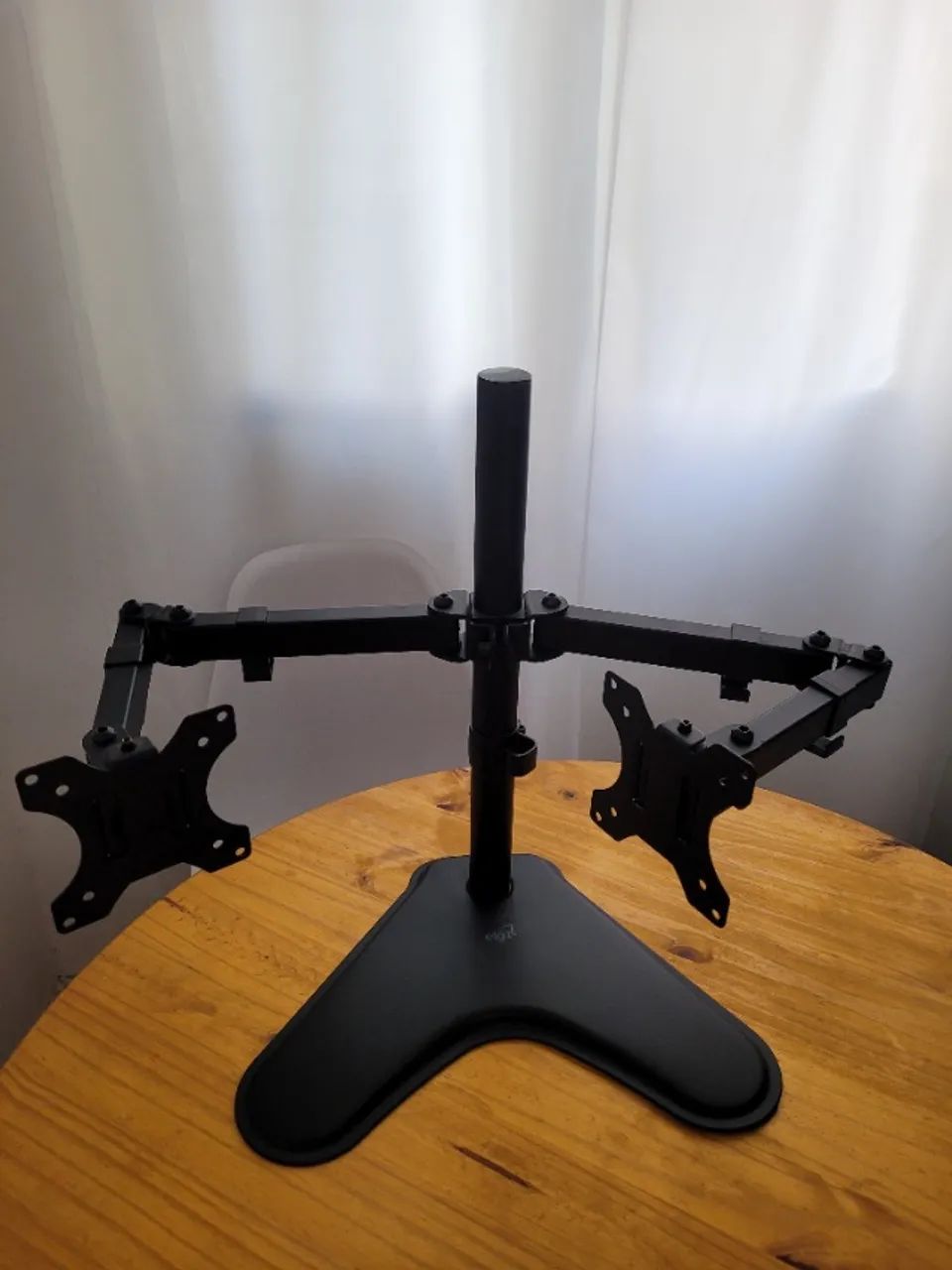 Suporte para 2 monitores