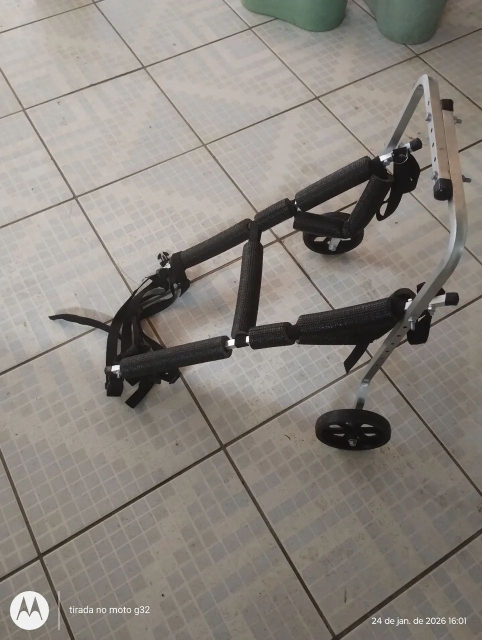 Cadeira de rodas para cachorros.  - Foto 3