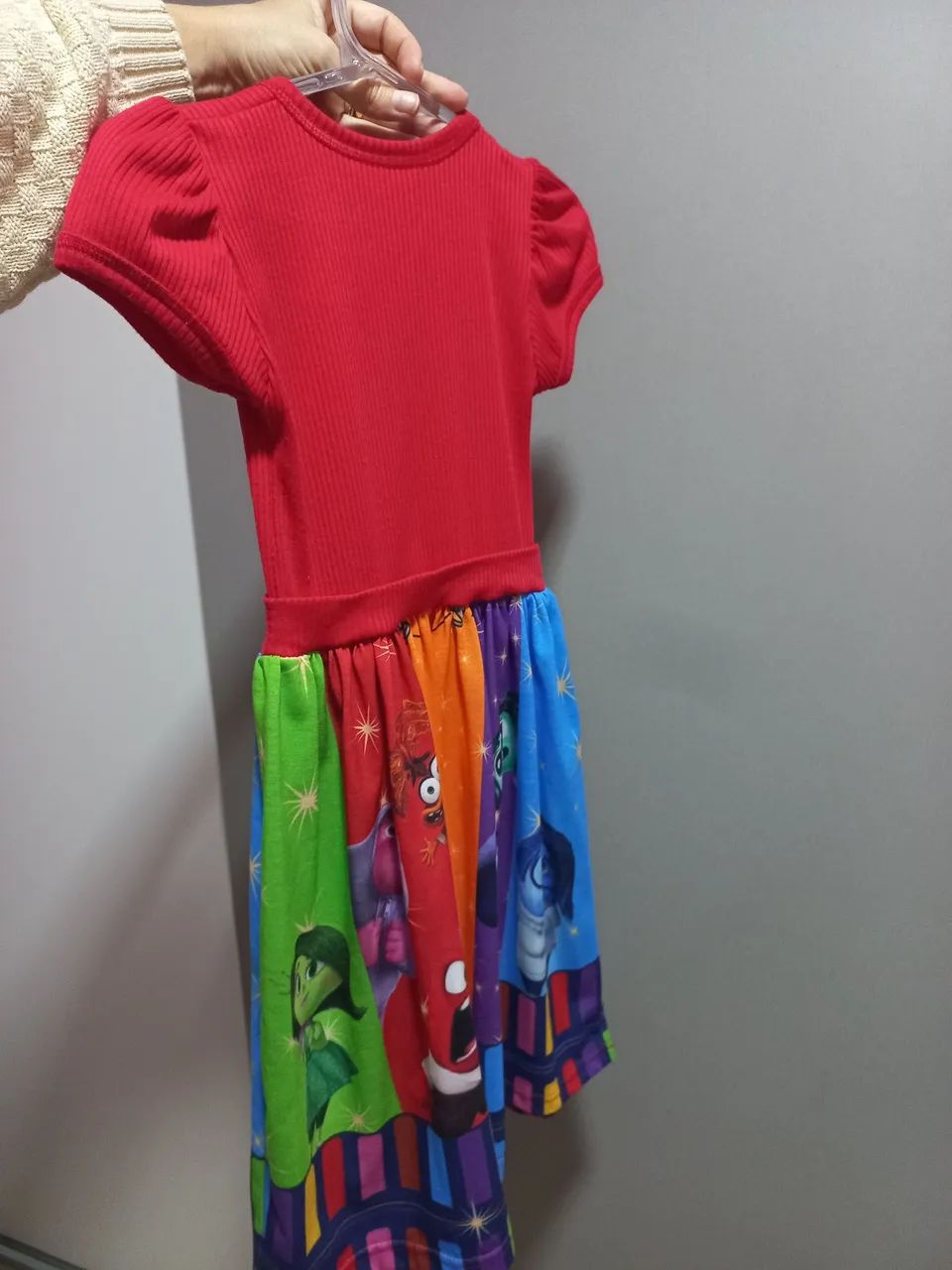 Vestido divertidamente tamanho 6 - Foto 2