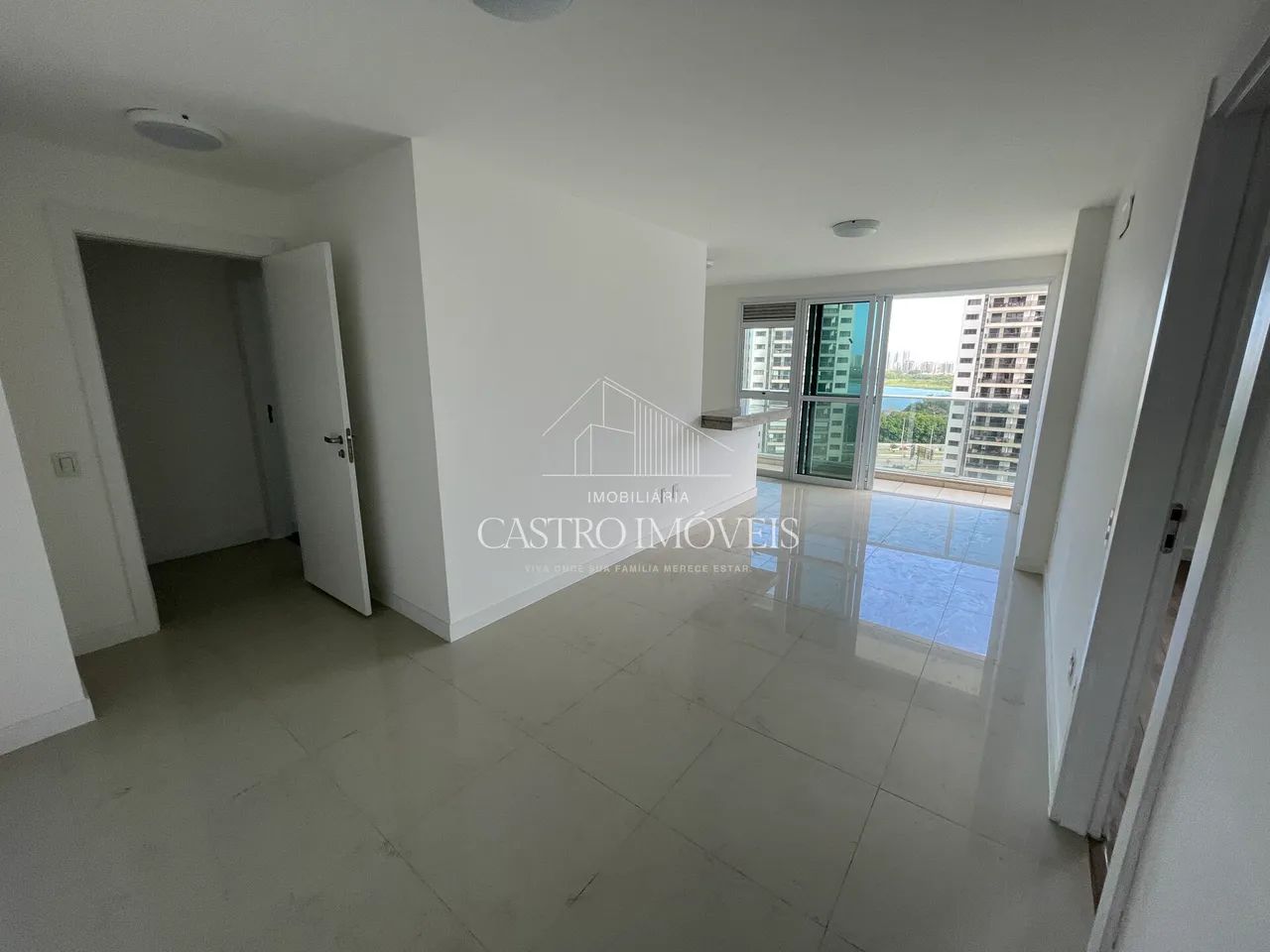 Apartamento de 2 quartos - 80m² - Barra Olímpica