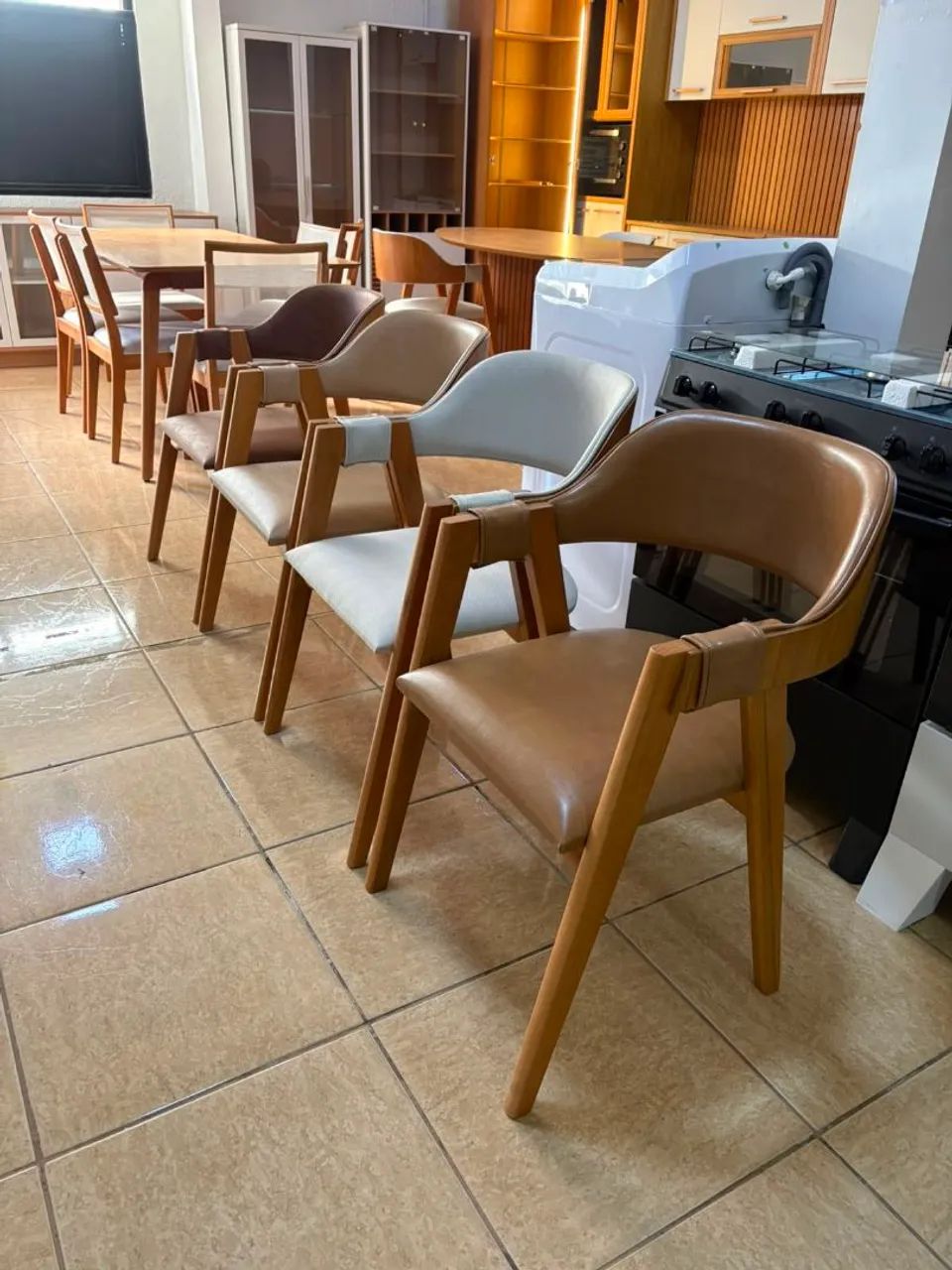 Cadeiras de jantar laminada - Foto 3