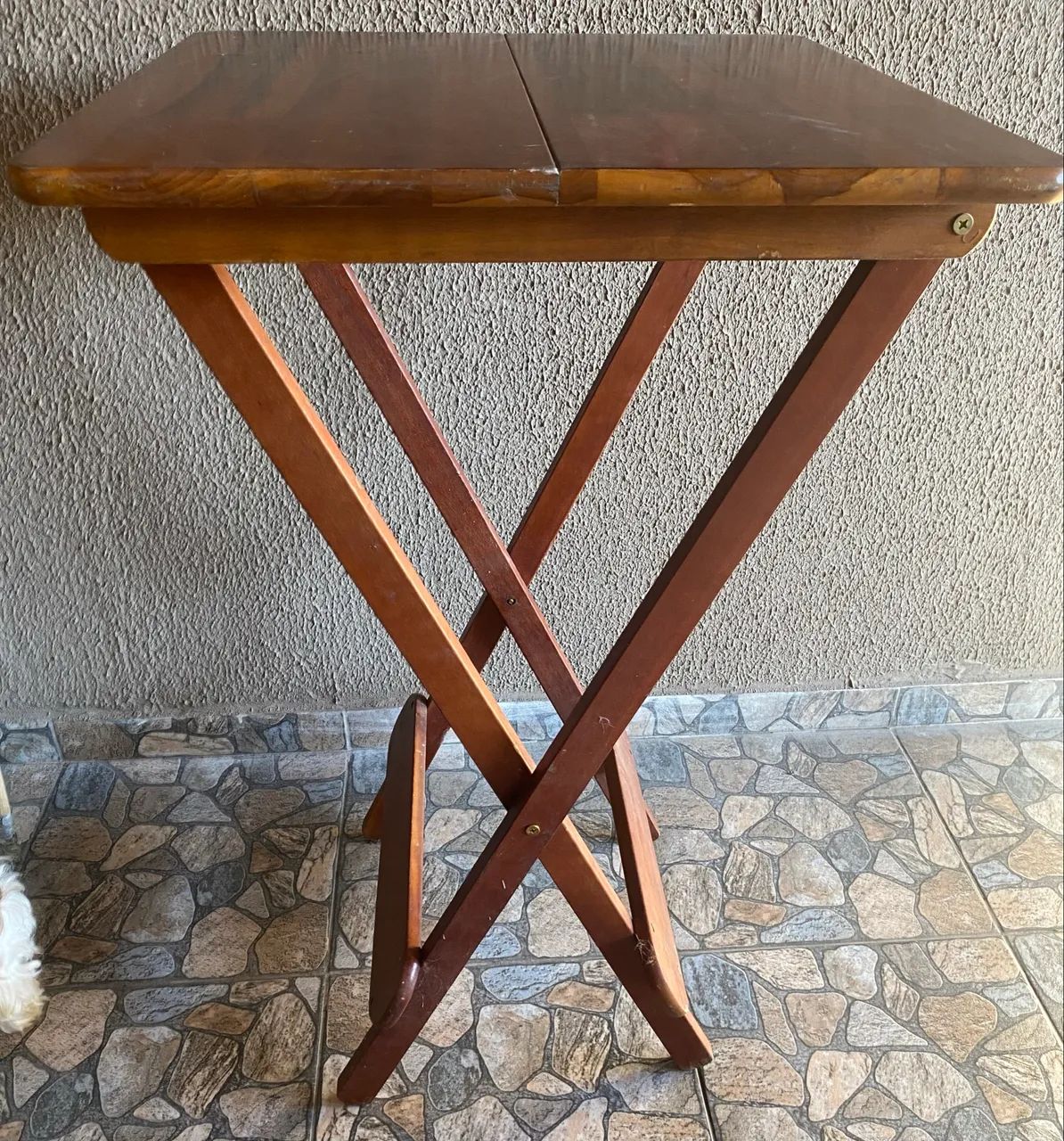 ? Mesa Dobrável de Madeira Maciça - Super Prática e Compacta!