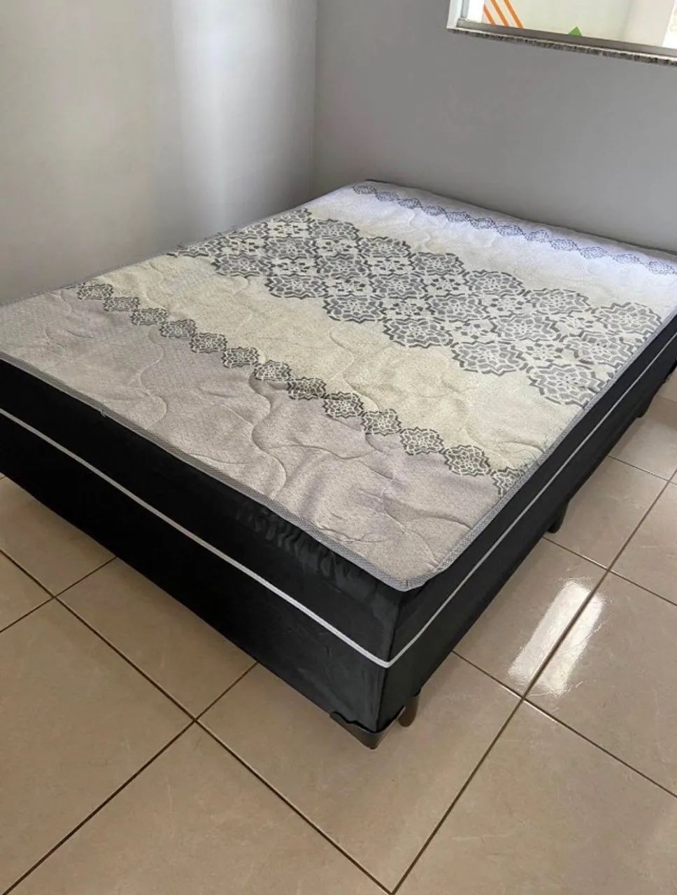 Cama box casal e solteiro (nova) embalada 