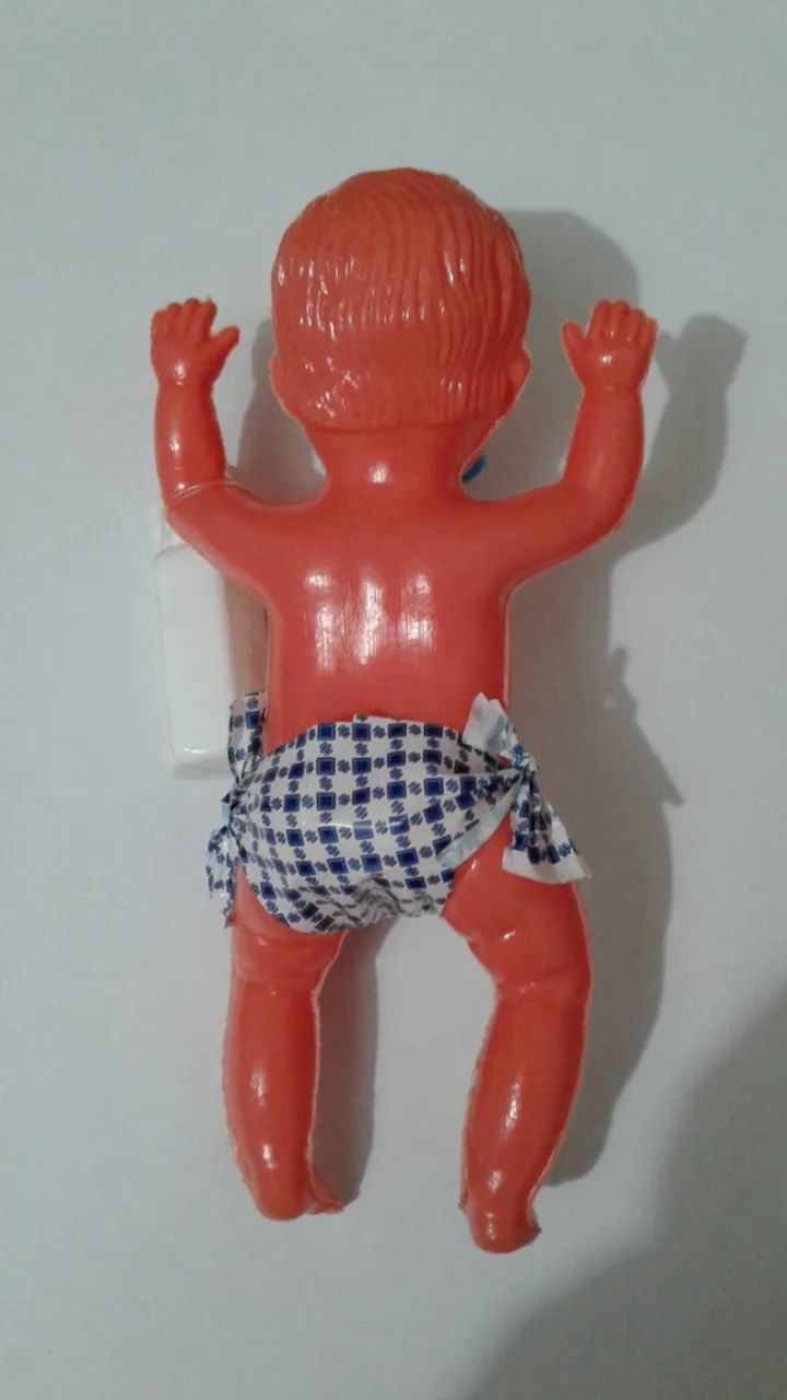 Boneco antigo Parapedro com chupeta e mamadeira - Foto 3