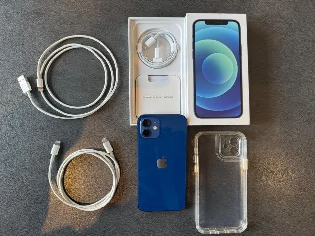 iPhone 12 Azul Impecável na caixa. Capa, película e 2 cabos lightning extras!!!