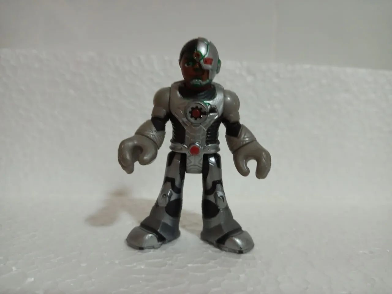Boneco ciborgue Imaginext  - Foto 5